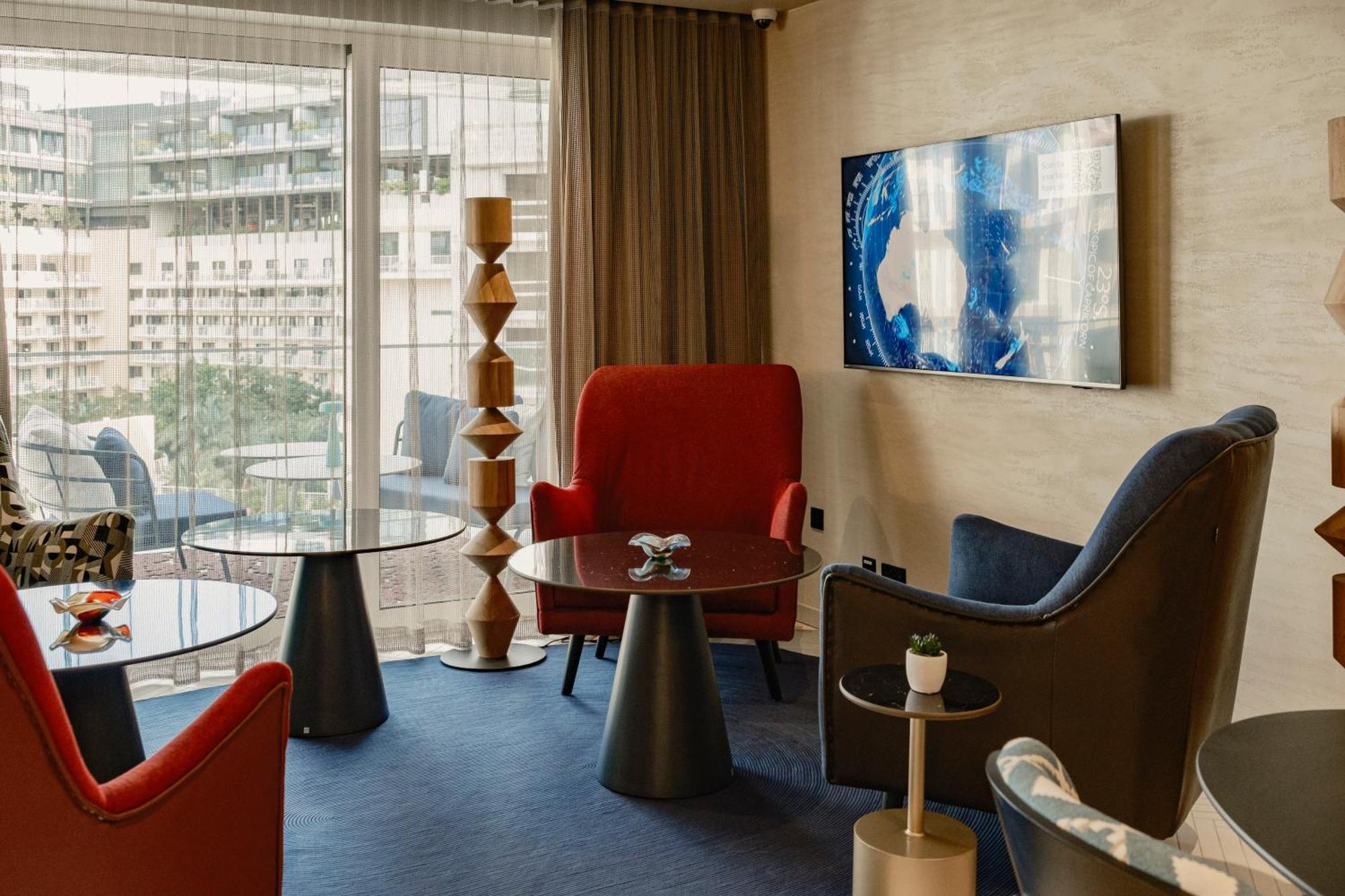 Отель Hyatt Centric Malta Сент Джулианс Экстерьер фото